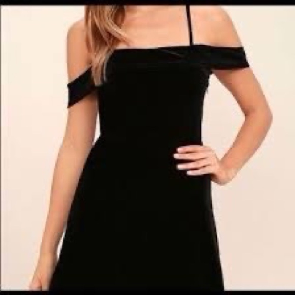 Lulus Black Velvet Off The Shoulder Dress XL